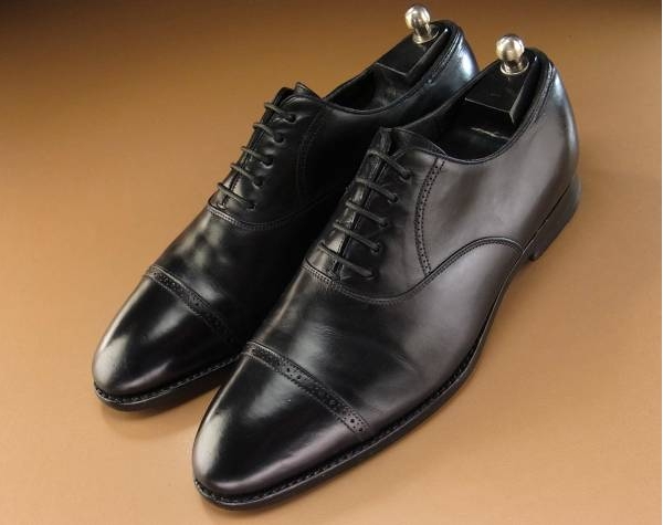中古 ジョンロブのフィリップ2が現在35,000円の格安出品中。 | ジョンロブ・エドワードグリーンなど英国靴の激安中古通販情報ブログ